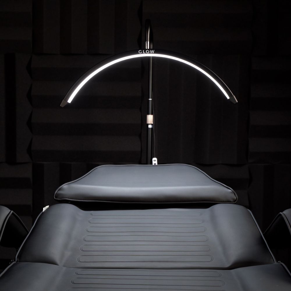 GLOW Half Moon light LED-lampe med gulvstander, Hvid
